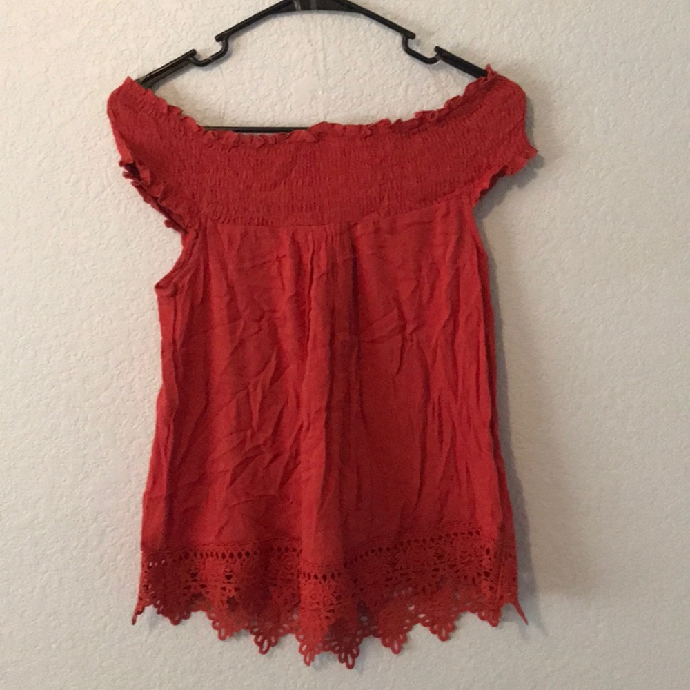 Rust Off the Shoulder